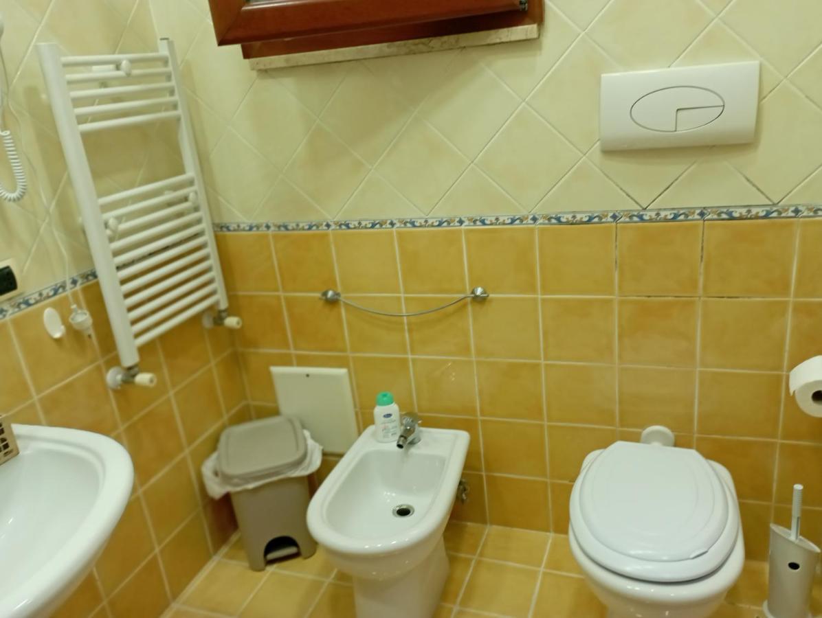 La Casa Di Simone Appartement Napels Buitenkant foto